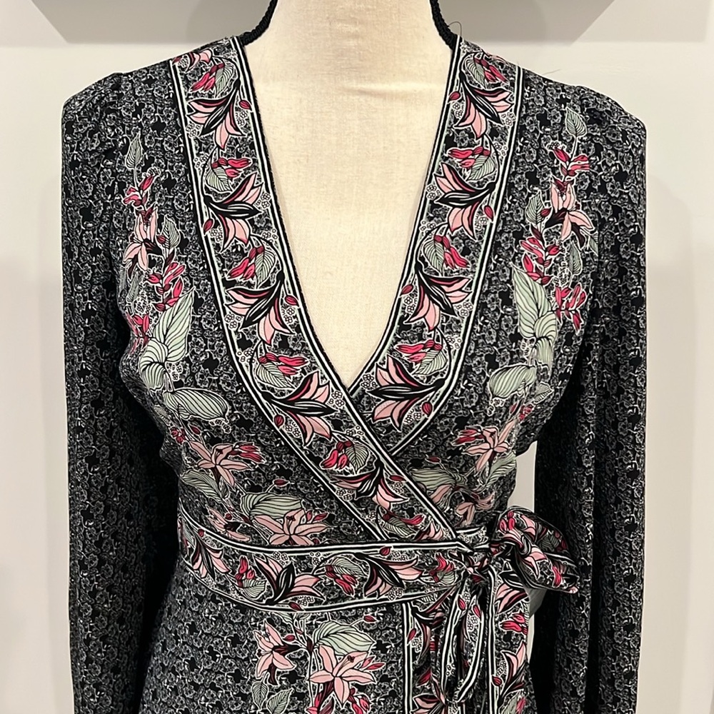 Max Studio Floral Print Wrap Maxi Dress - Picture 2 of 12